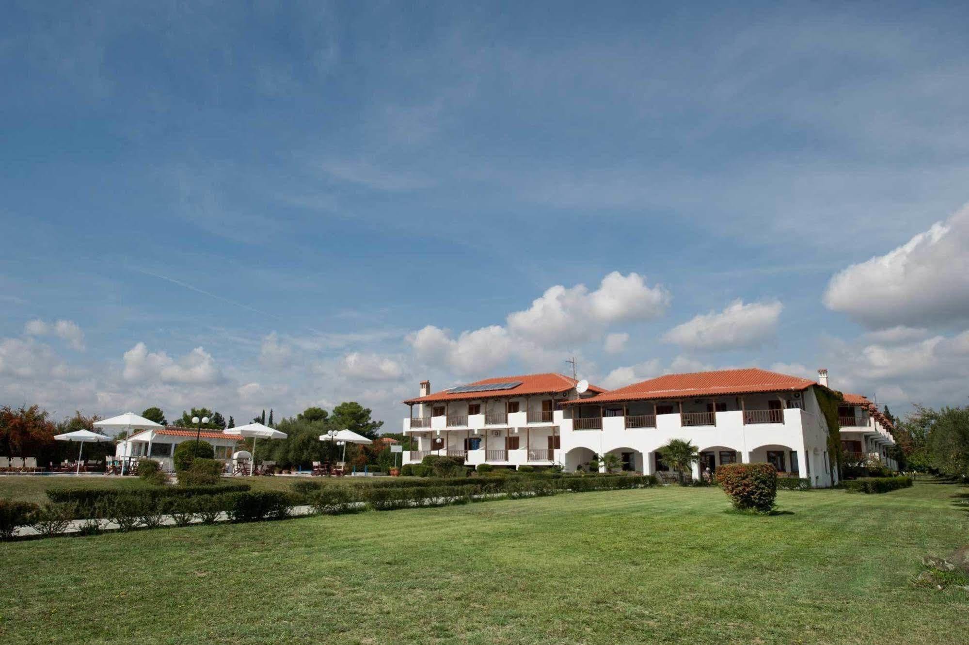Alkinoos Beach Hotel Gerakini Buitenkant foto